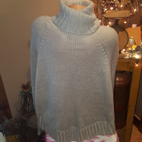 Bebe mohair oversized sweater poncho S NWOT - Picture 5 of 7